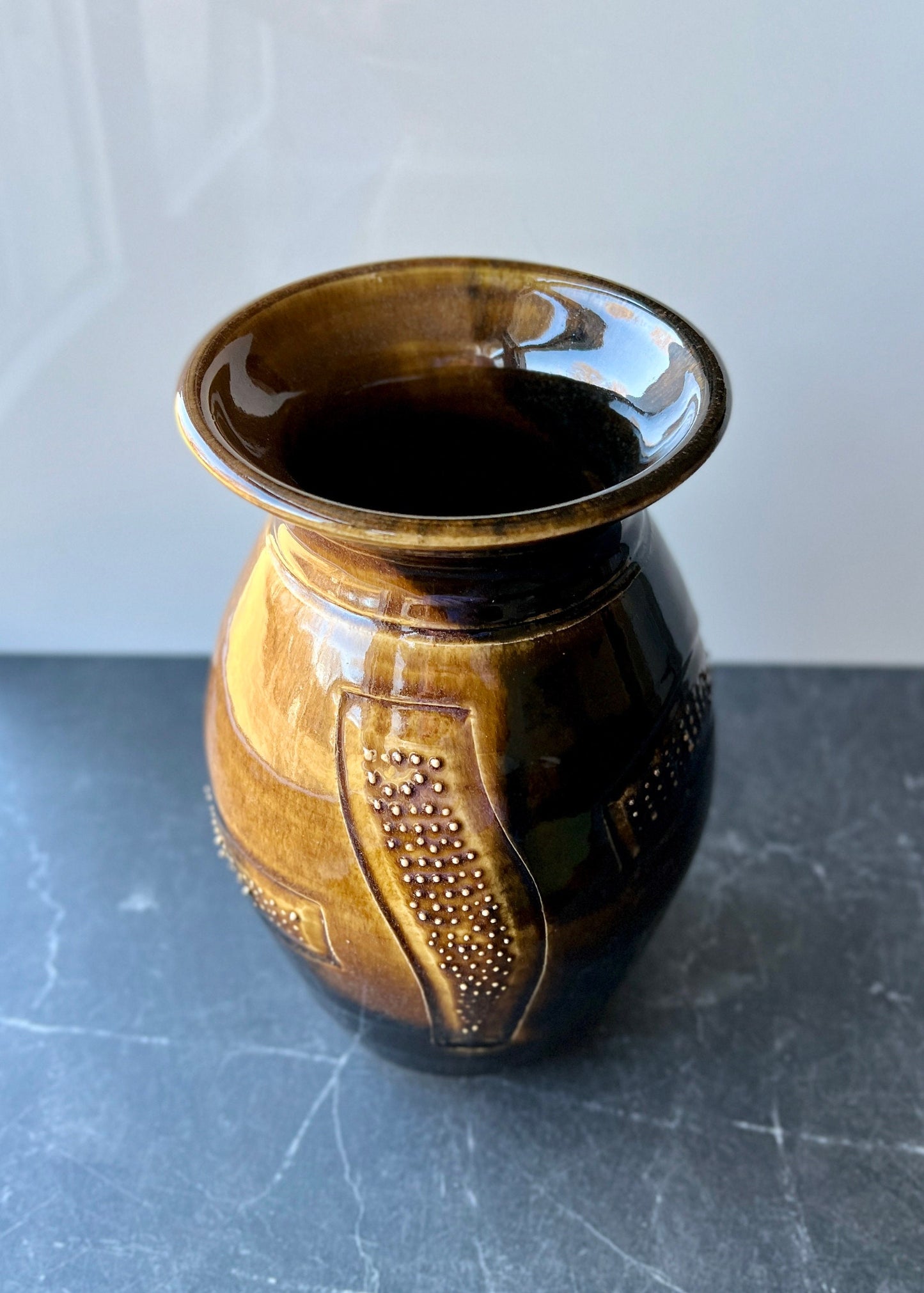 Large Ceramic Pottery Vase featuring a raised dot pattern and carving